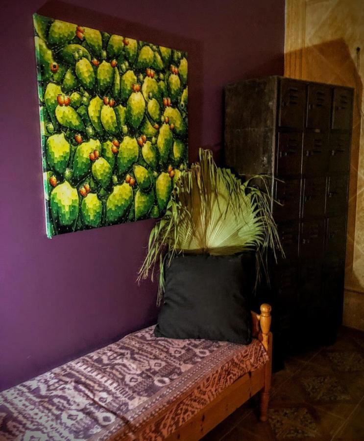 Higos Chumbos, Casa Rural Compartido ชิกลานา เด ลา ฟรอนเตรา ภายนอก รูปภาพ