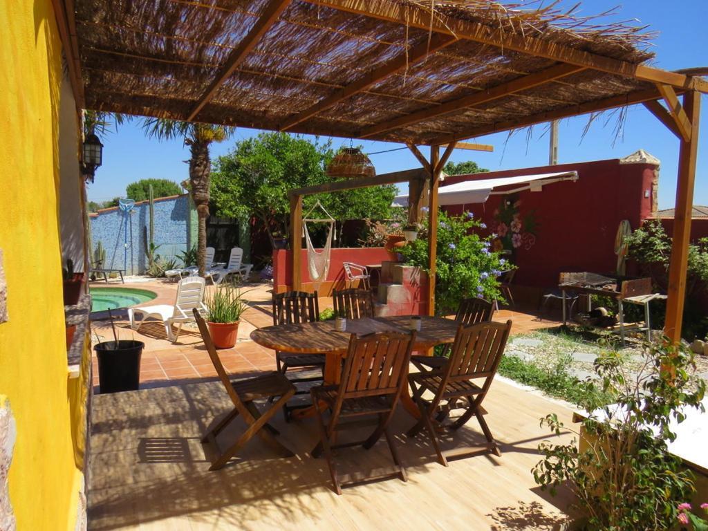 Higos Chumbos, Casa Rural Compartido ชิกลานา เด ลา ฟรอนเตรา ภายนอก รูปภาพ